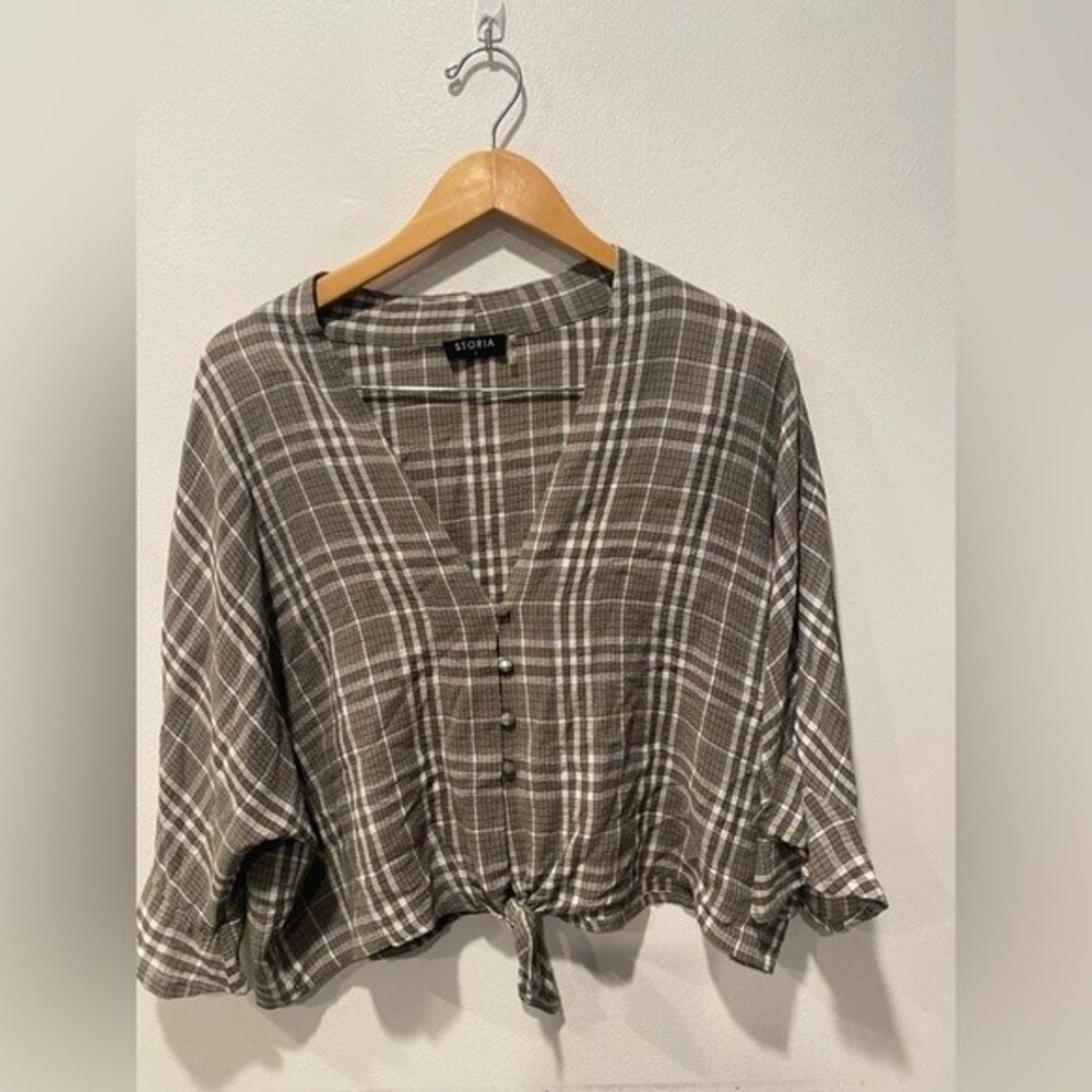 Storia plaid button down tie front top Size Small